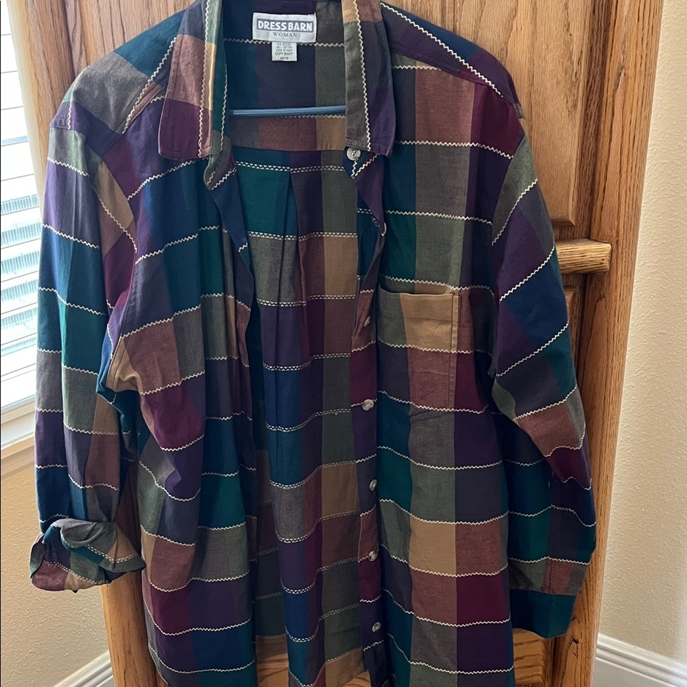 Dressbarn Women’s Colorful Plaid Long Sleeve Shirt